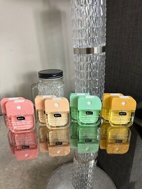 Set of Eight Pocket Foaming Hand Sanitizers - Peach, Pistachio, Vanilla & Sunset